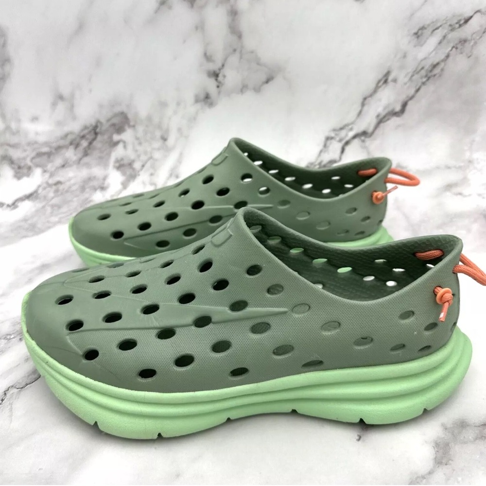Women's Lightweight Green Slip-On Athletic Clog - Picture 4 of 10